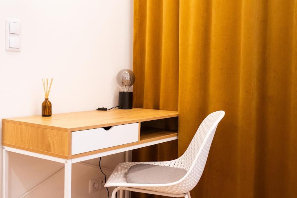 Cosy Apartment Koliste 25 Brno Bagian luar foto